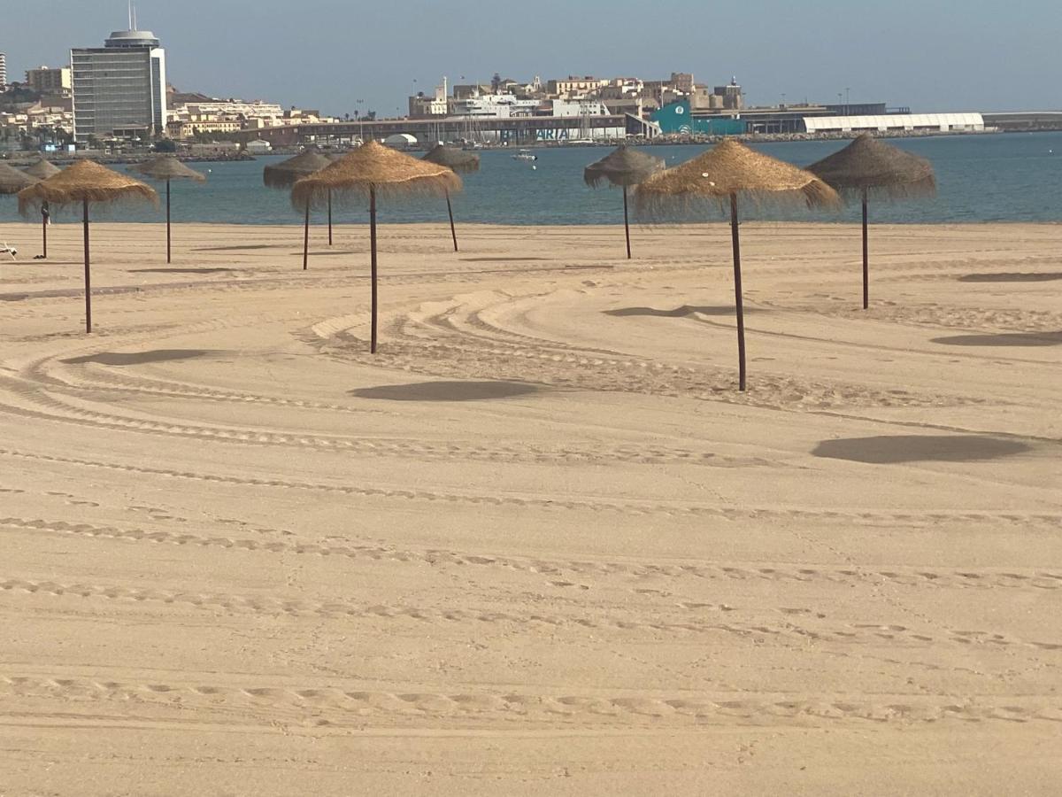 Precioso Apartamento A 50 Metros De La Playa Melilla Kültér fotó
